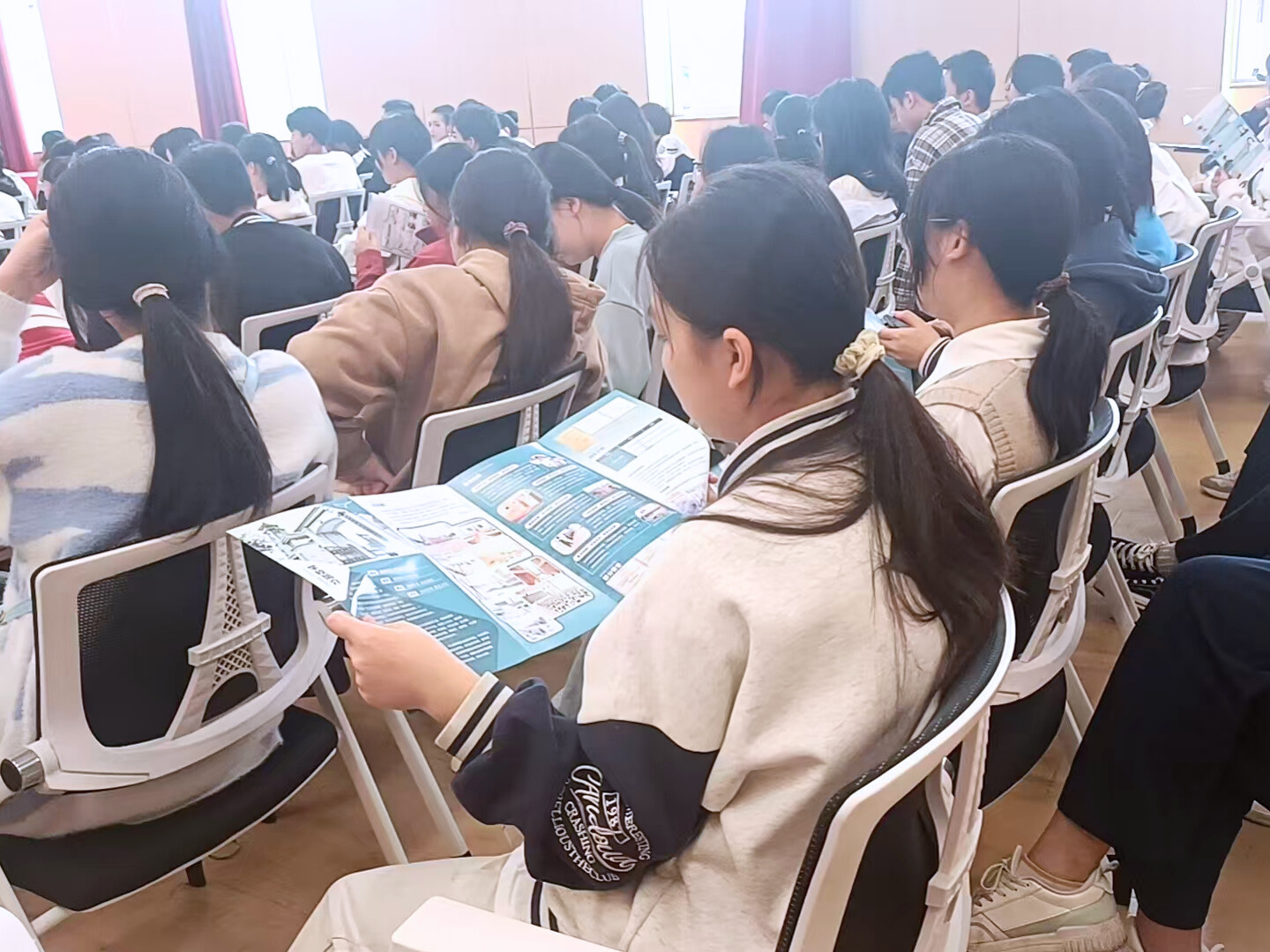 微信图片_20250428172424.png 微信图片_20250428172424.png